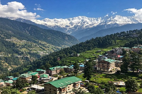 dehradun to manali cabs