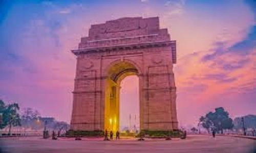 Kasauli to Delhi cabs