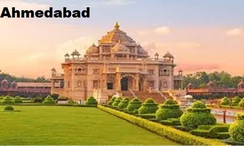 Nashik to Ahmedabad cabs